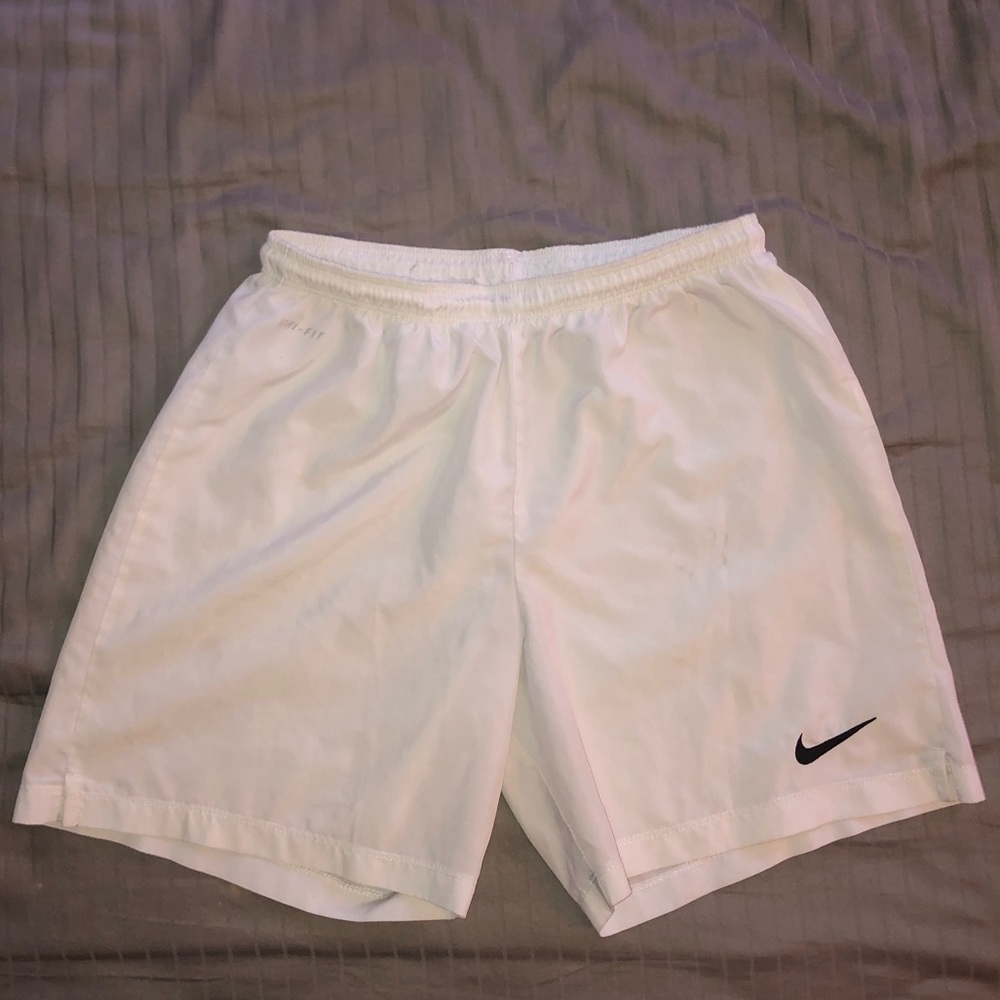 White nike soccer shorts